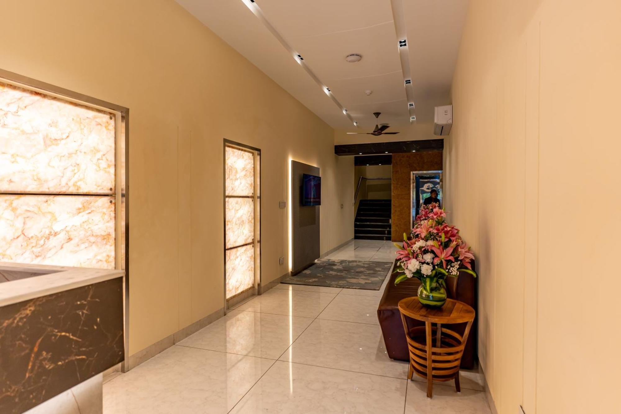 Blessings Inn Amritsar Buitenkant foto