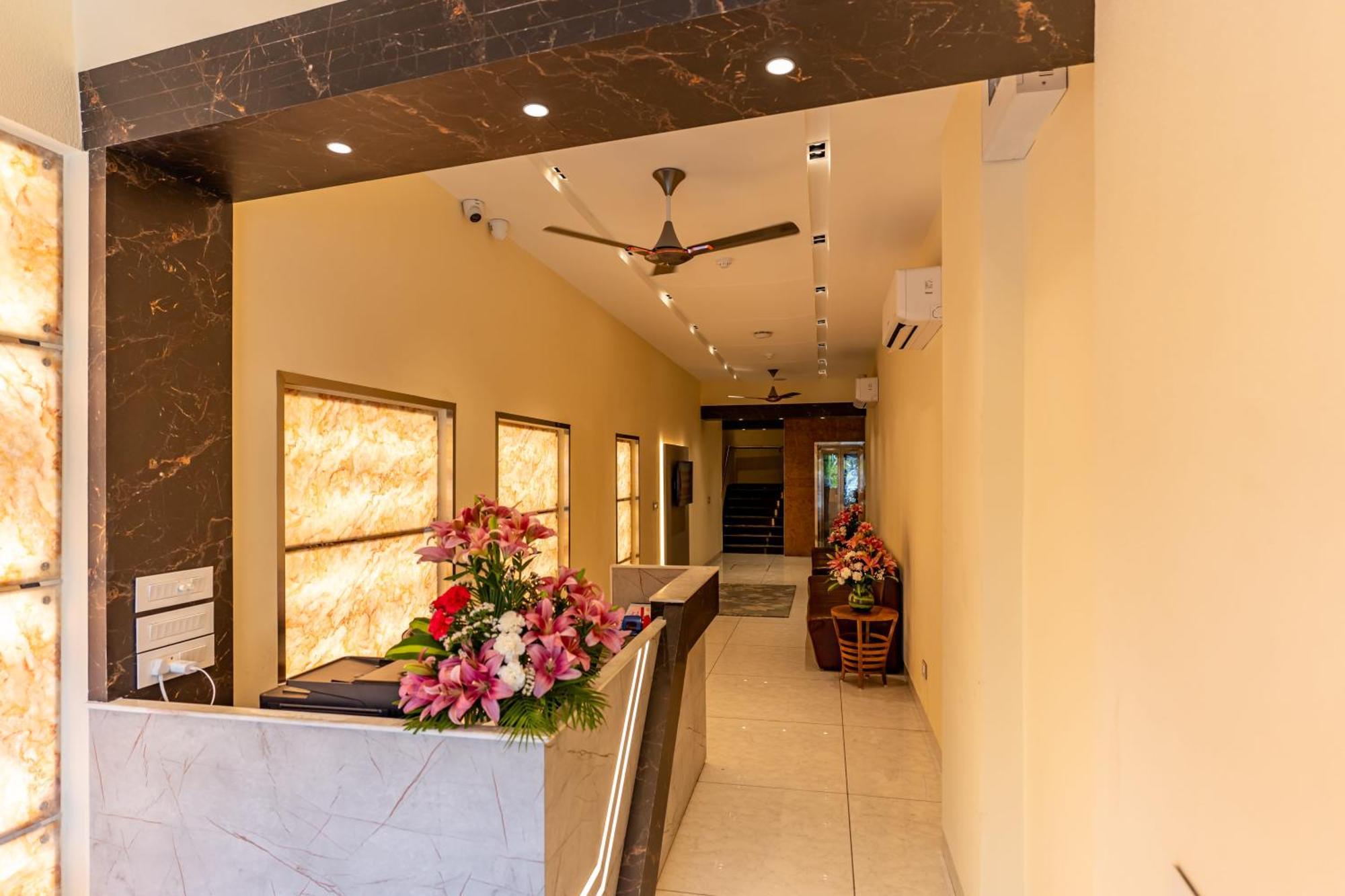 Blessings Inn Amritsar Buitenkant foto